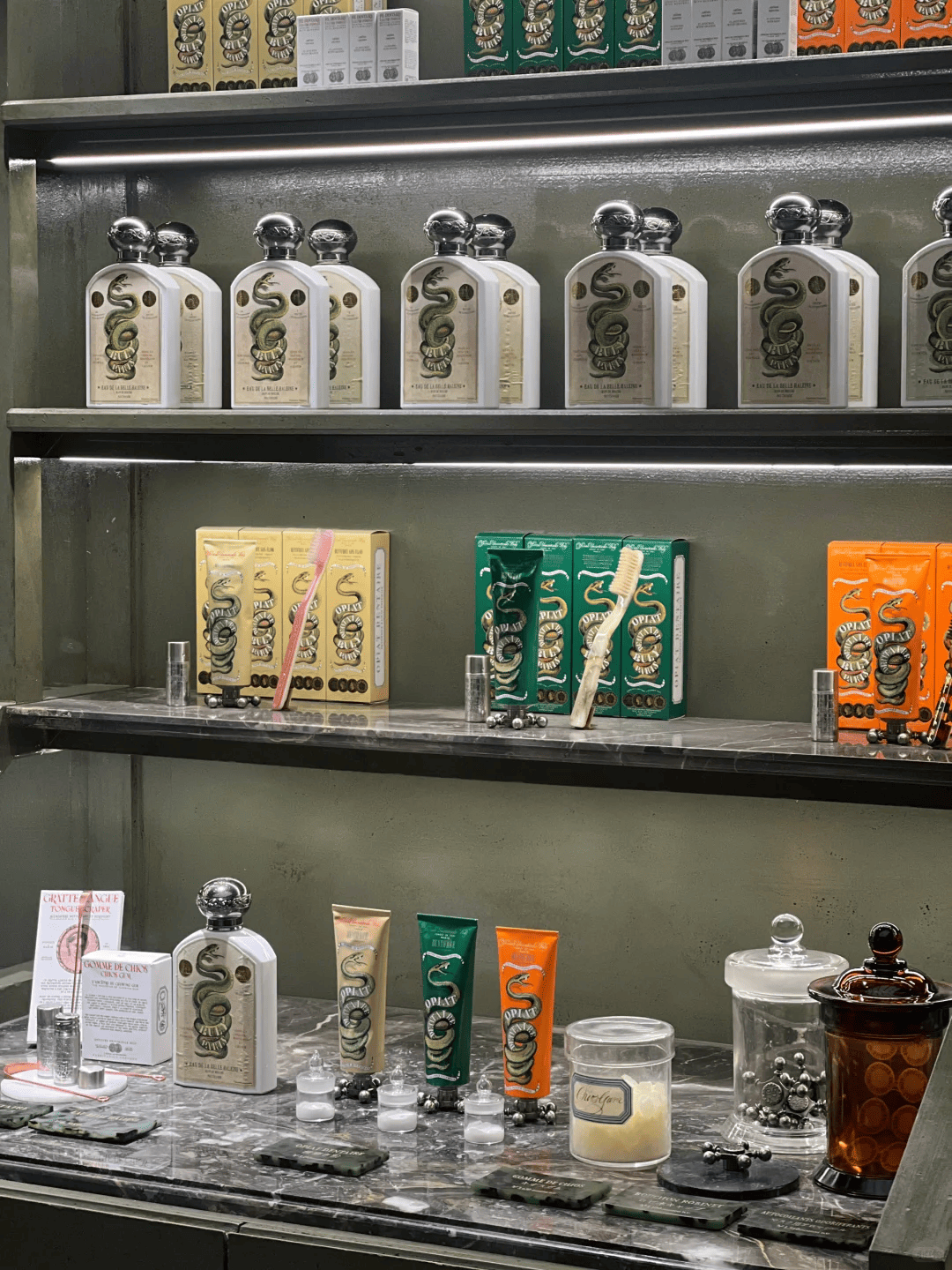 Officine Universelle Buly 2